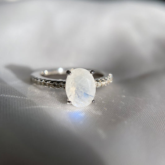 EIGHTMOON Aura Moonstone Ring, 925 Sterling Silver